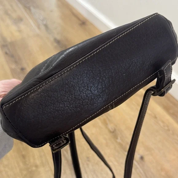 Vintage brown genuine leather Mini Backpack - Picture 5 of 8